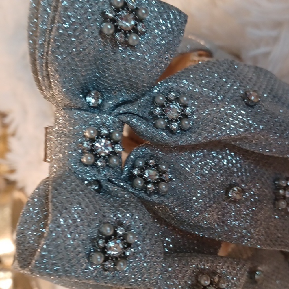 Antonio Melani Nicola bathie x Antonio Melani Lila Bow heels Silver 8M New - Picture 7 of 16